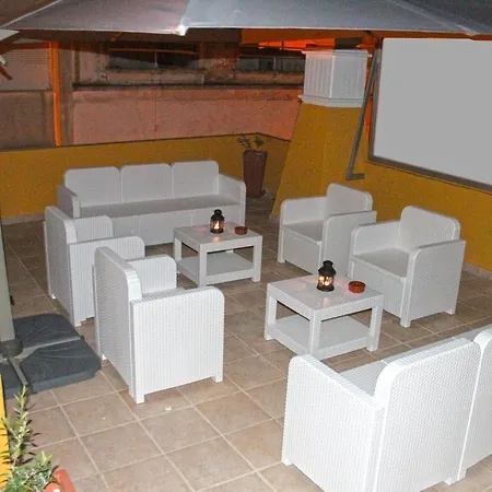 게스트하우스 Rocha Prestige - And 4*