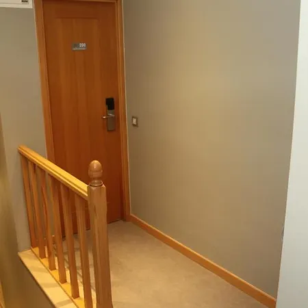 Rocha Prestige - And Guest house 4*